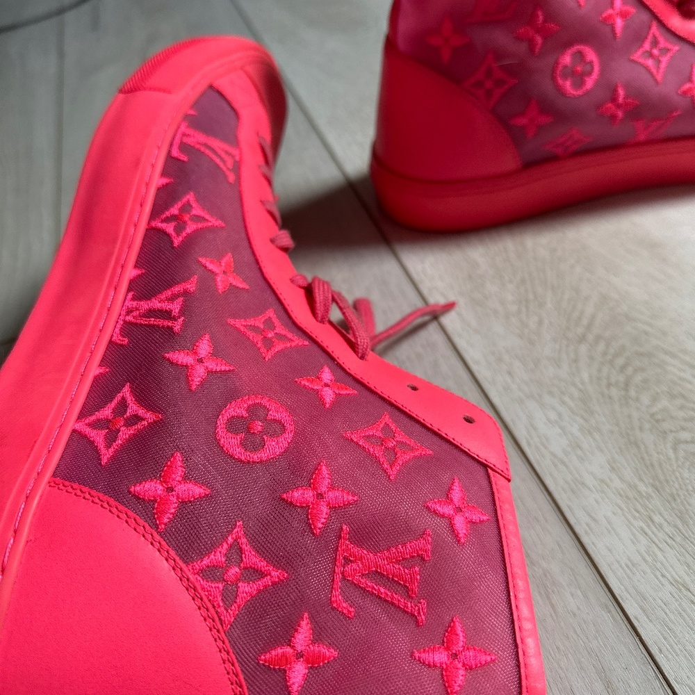 Louis Vuitton men shoes